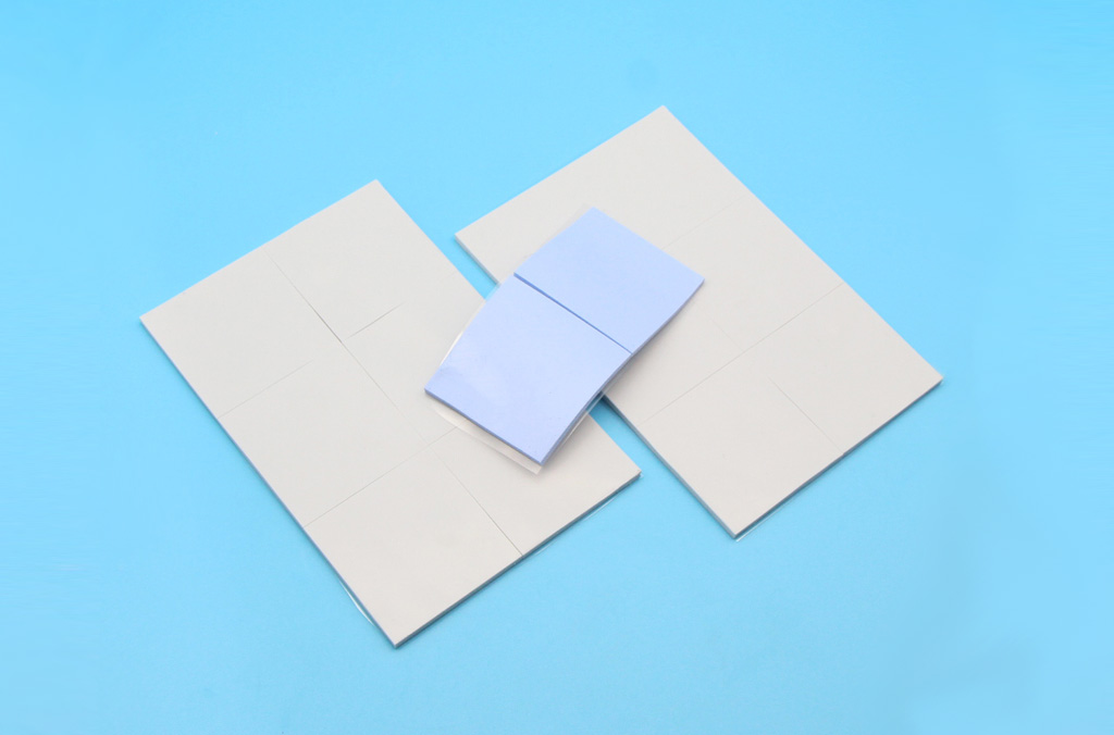 弱（ruò）粘性（xìng）huluwa葫芦娃视频在线观看熱（rè）導（dǎo）熱矽膠片 TP1000